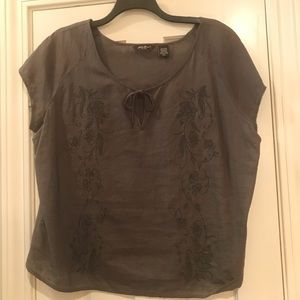 Ladies cape sleeve embroidered top